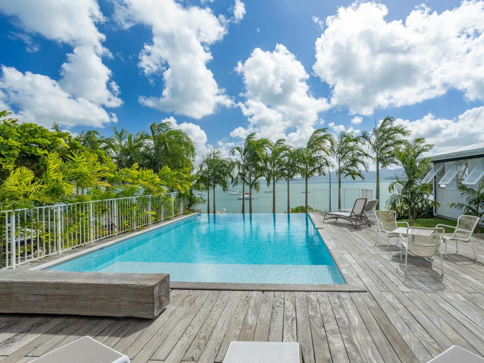 B&B Hotel ฟอร์-เดอ-ฟร็องส์ ภายนอก รูปภาพ