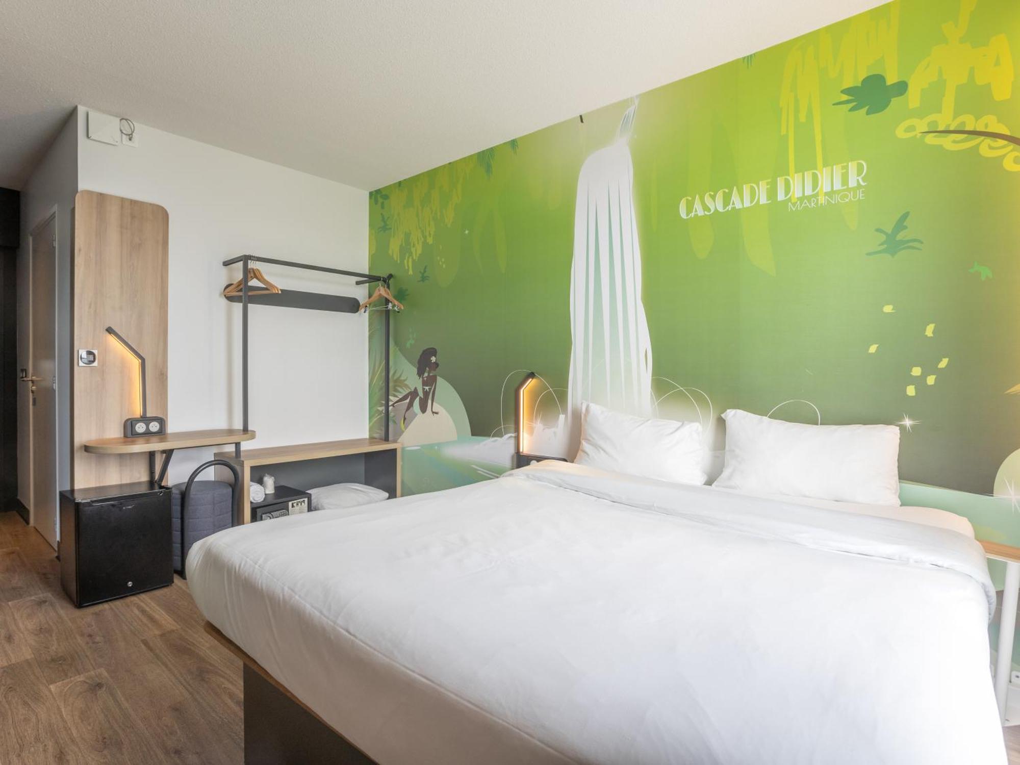 B&B Hotel ฟอร์-เดอ-ฟร็องส์ ภายนอก รูปภาพ